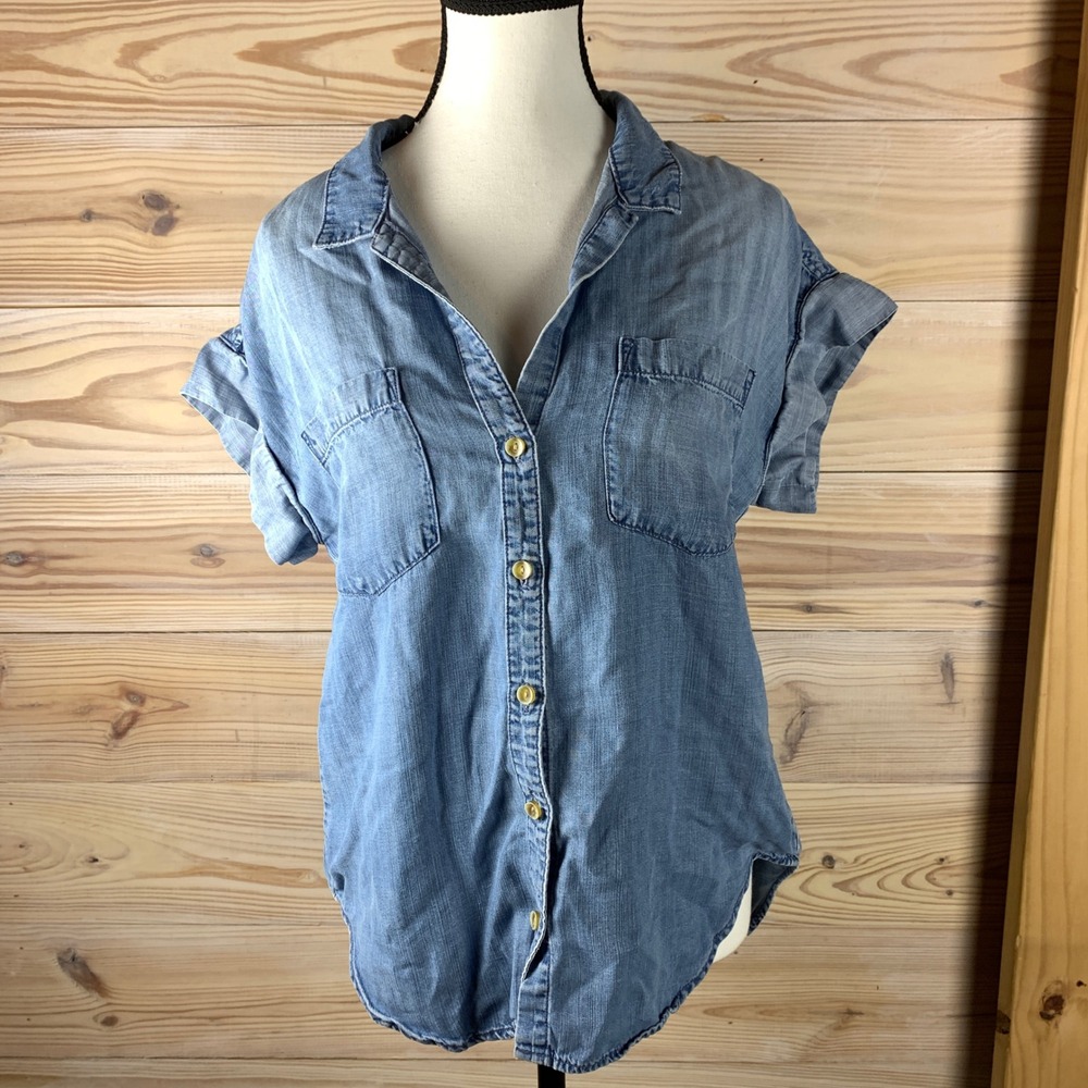 Cloth & Stone Button Down Women S Blue Denim Short Sleeve Tulip Back Shirt